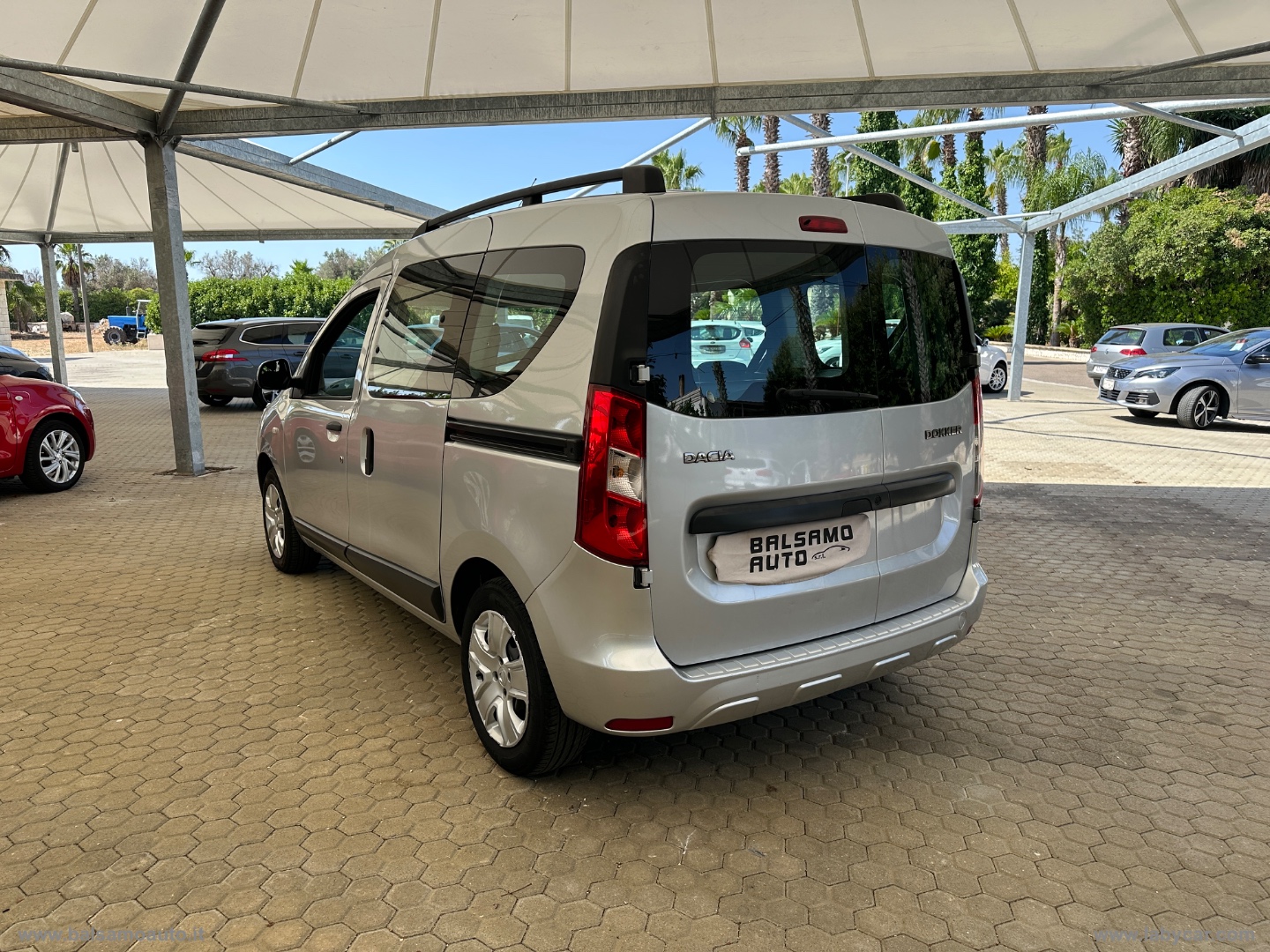Dokker 1.6 8V 100 CV S&S GPL Essential - immagine 5