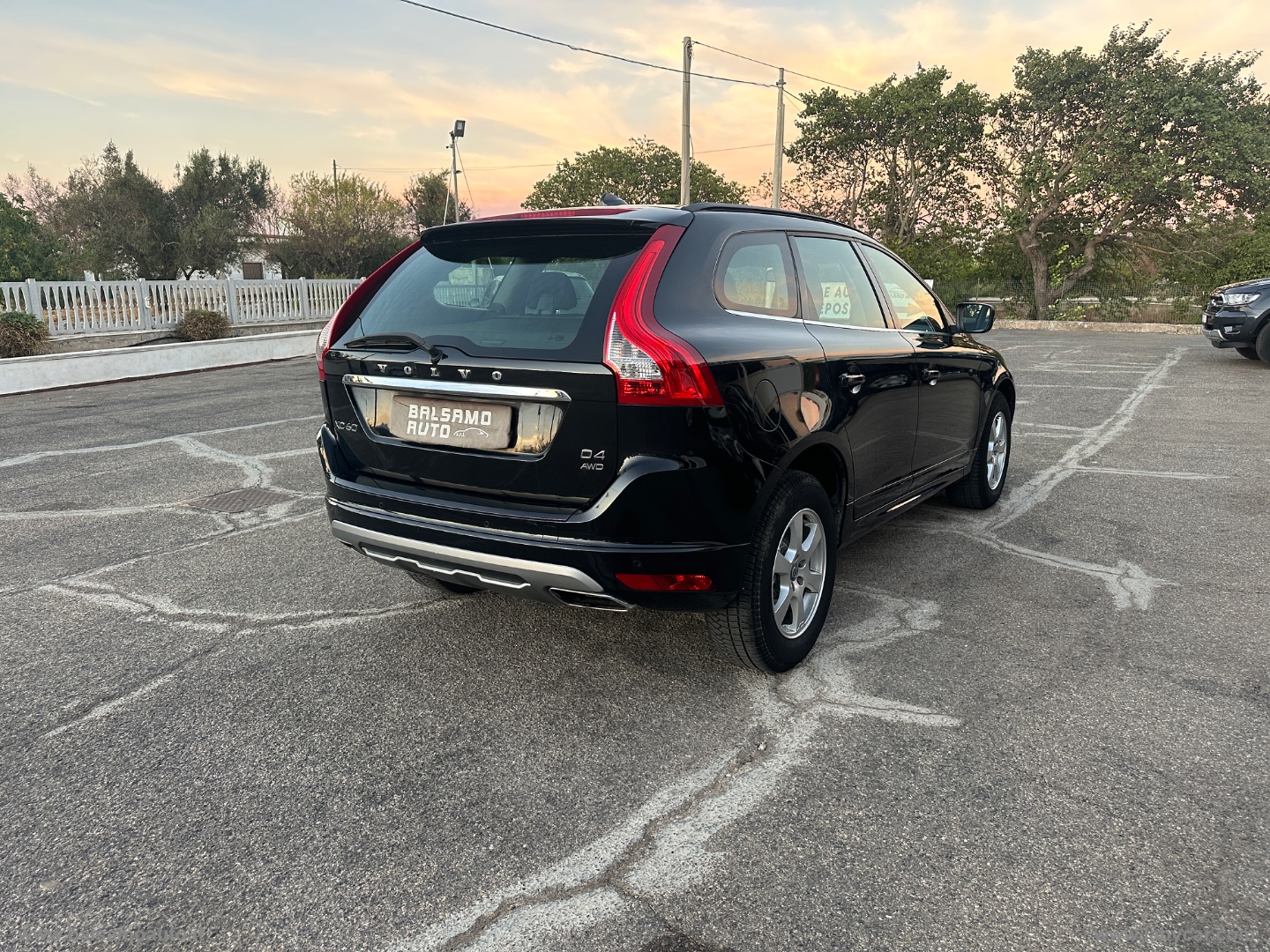 XC60 AWD 2.4D Momentum - immagine 5