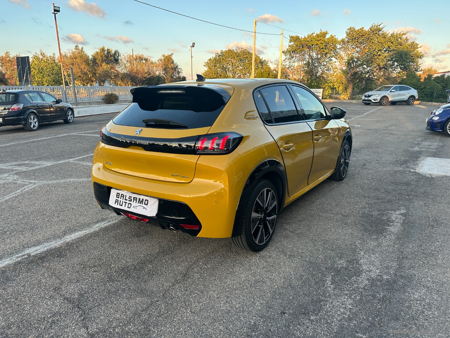 208 GT Line PANORAMA - immagine 5