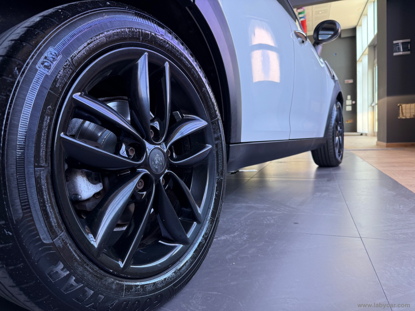 Mini One Countryman - immagine 5