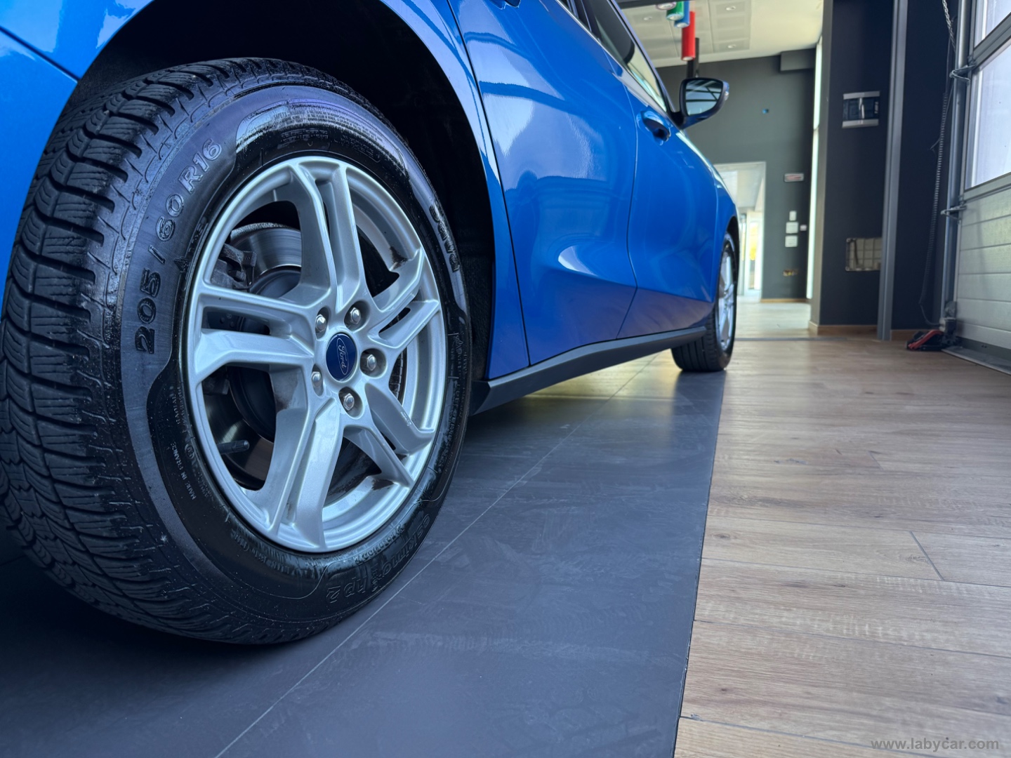 Focus 1.5 E.Blue 120CV aut. SW Bs Co-P. - immagine 5