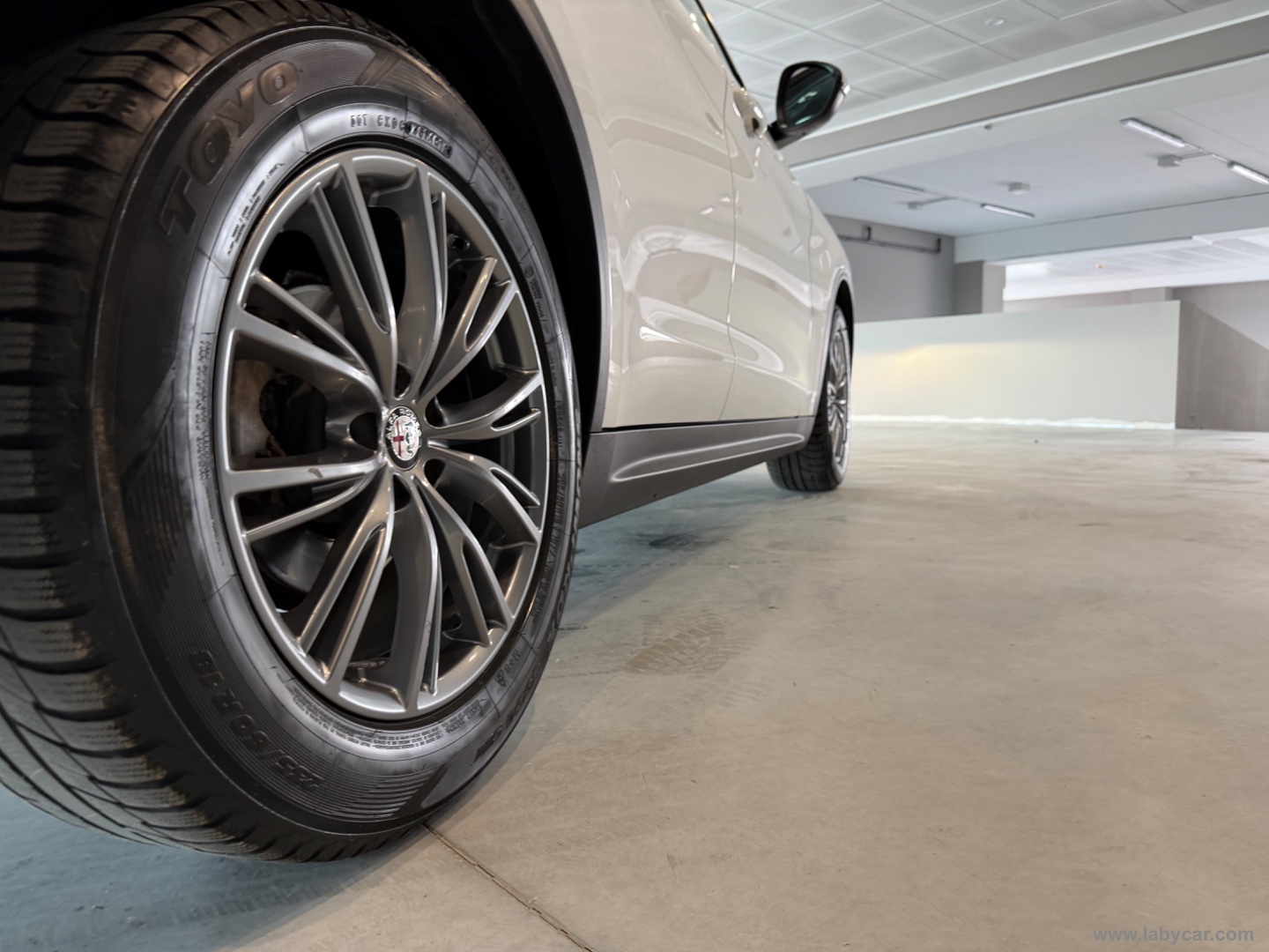 Stelvio 2.2 T.diesel 150CV AT8 RWD Super - immagine 5