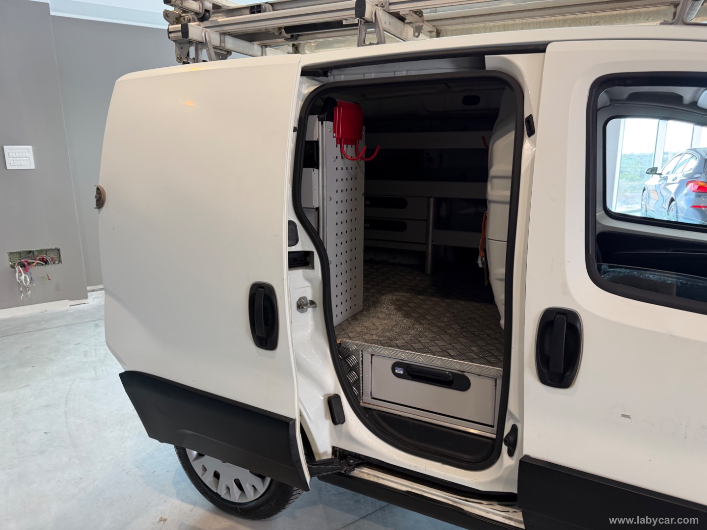 Fiorino 1.3 MJT 95CV Furg. Adventure E5+ - immagine 5