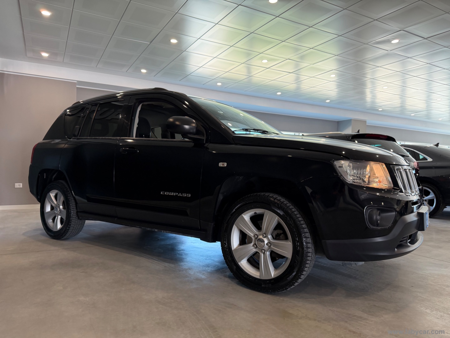 Compass 2.2 CRD Limited Black Edition - immagine 5