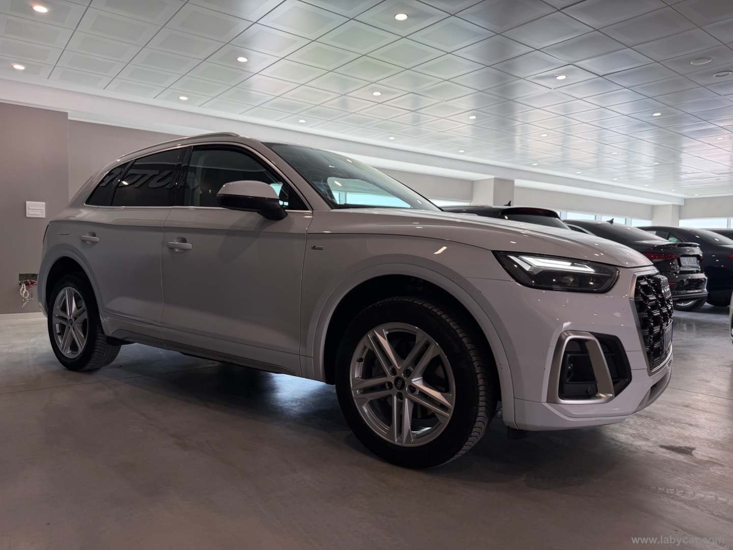 Q5 40 TDI 204CV qu. S tr. S line - immagine 5