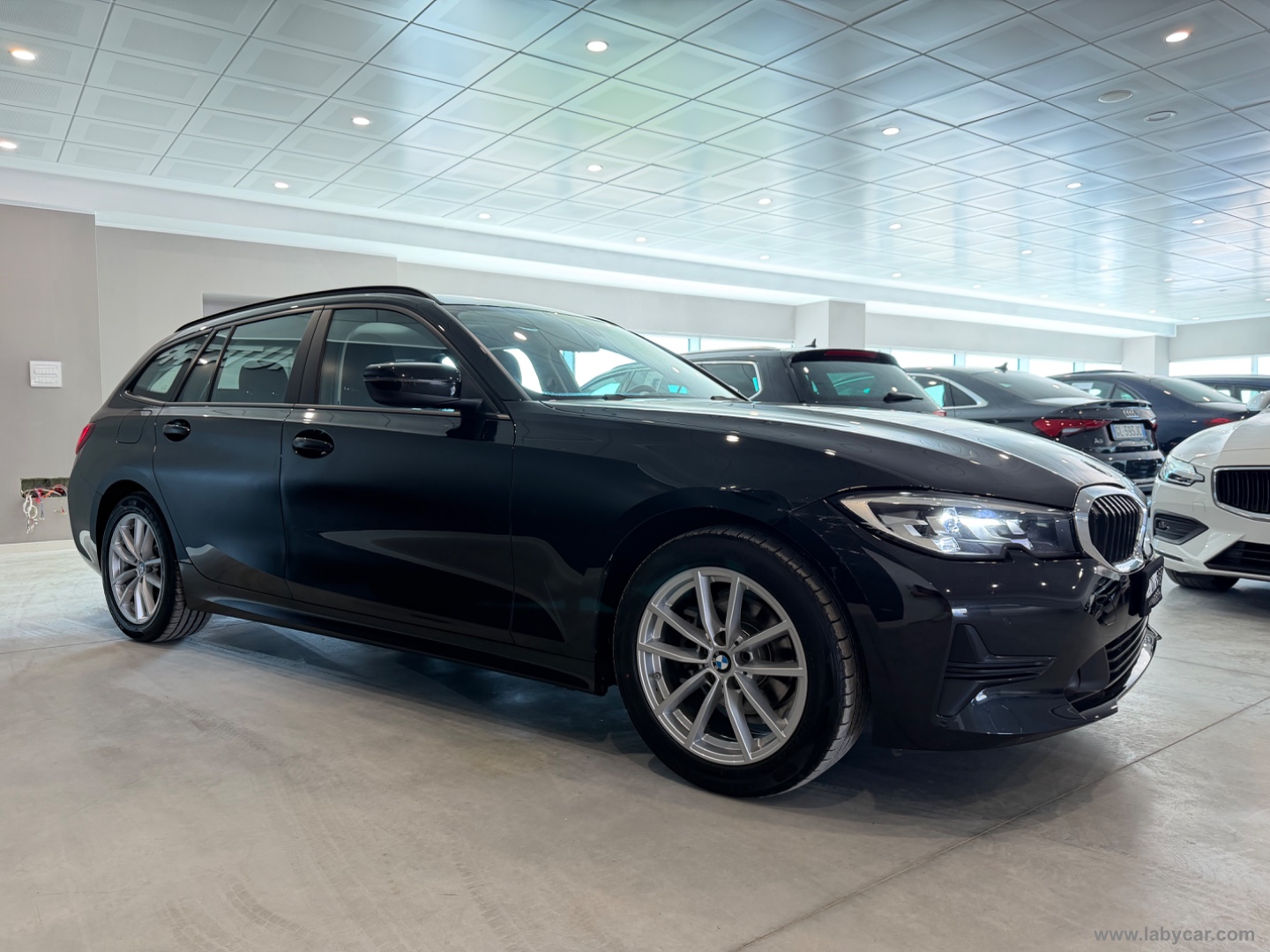 318d 48V Touring Business Advantage - immagine 5