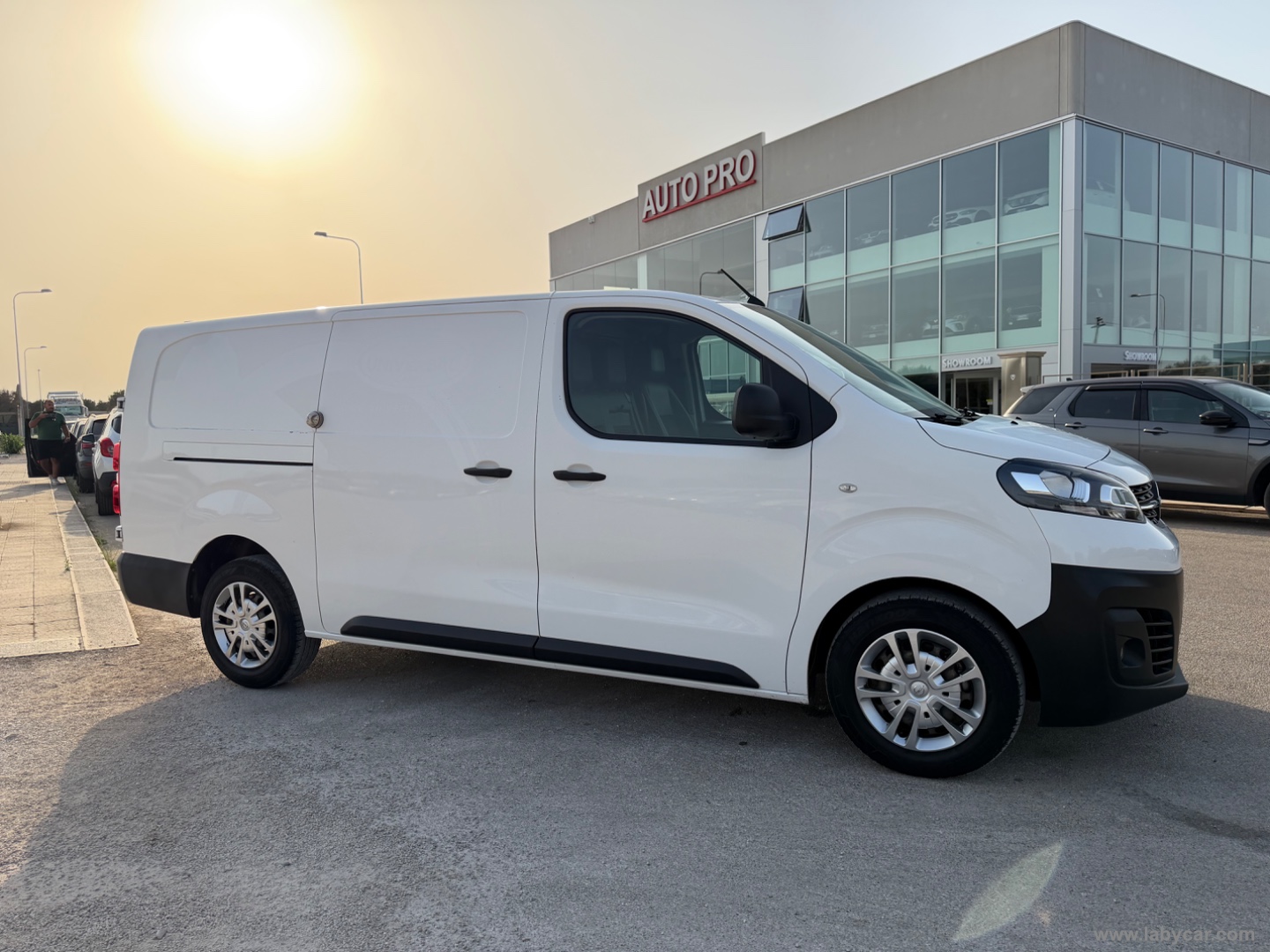 Vivaro 2.0D120S&S PL-SL-TN L F.Ess. Mag. - immagine 5