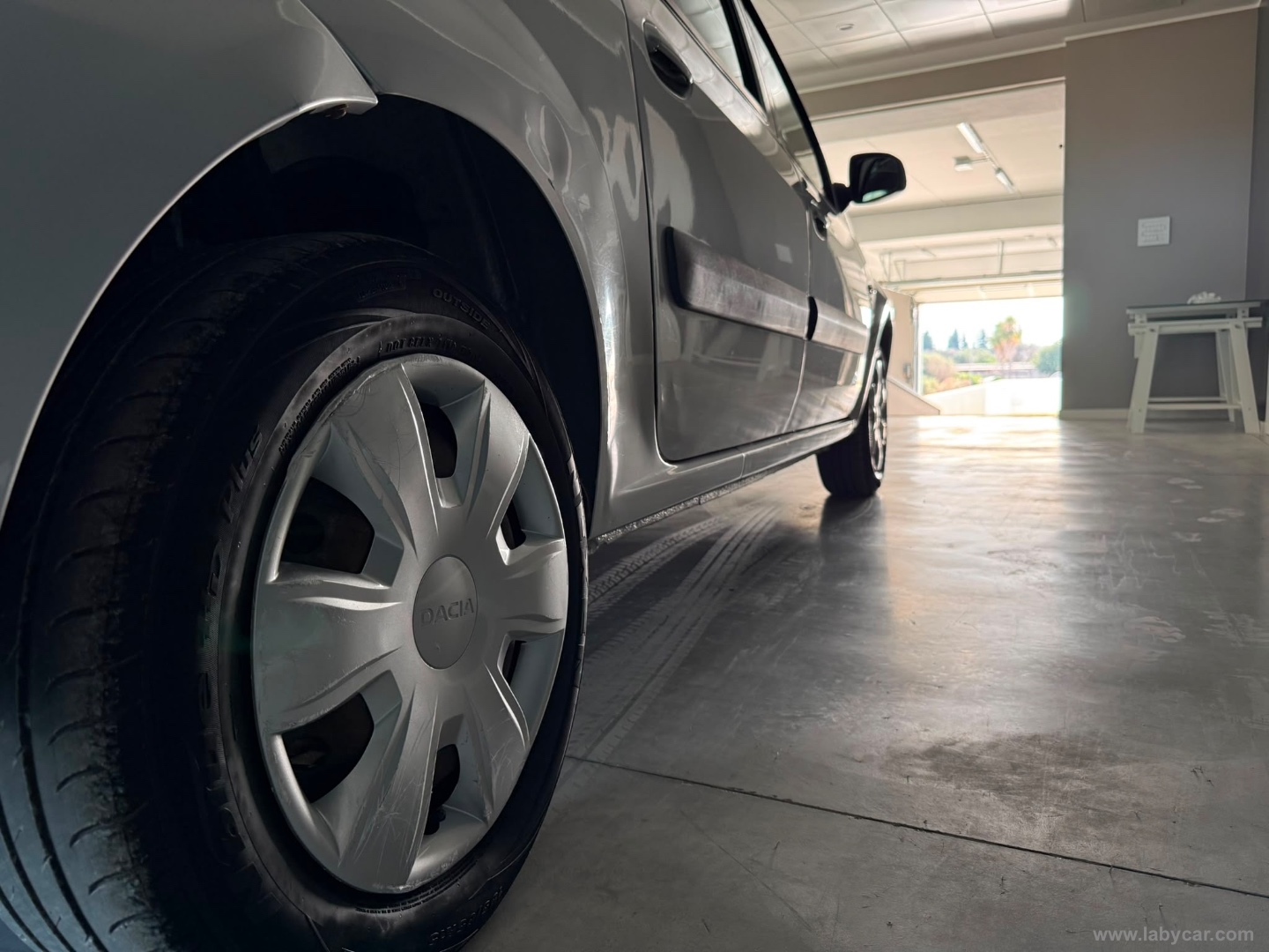 Logan MCV 1.6 85 CV GPL 7p.ti Blackline - immagine 5