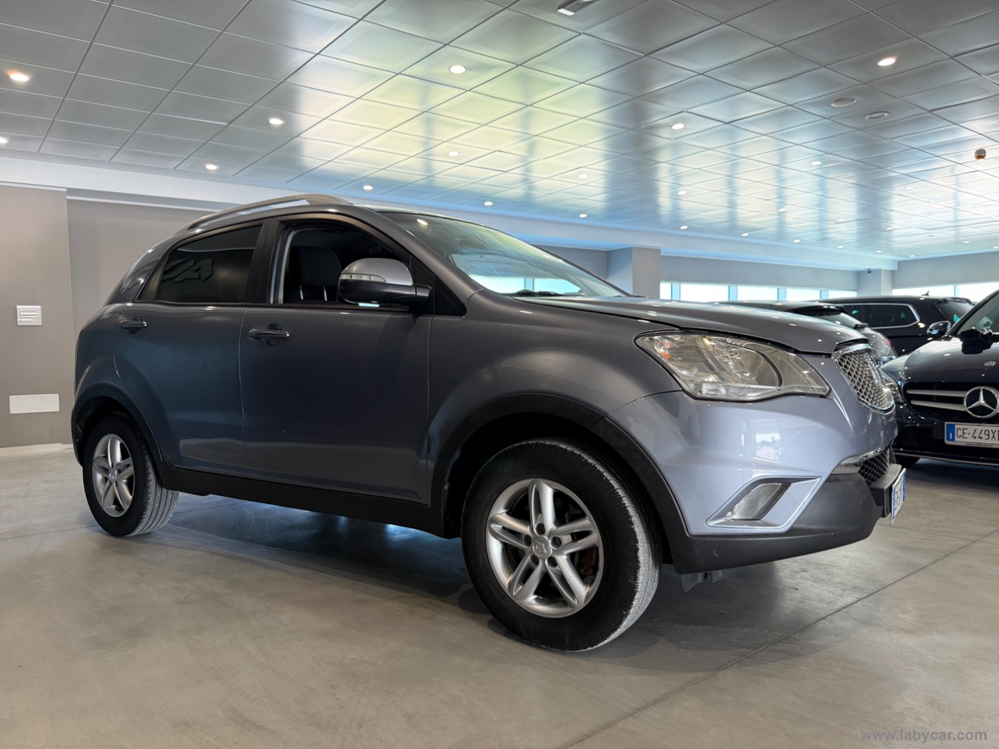 Korando 2.0 2WD MT GPL C - immagine 5