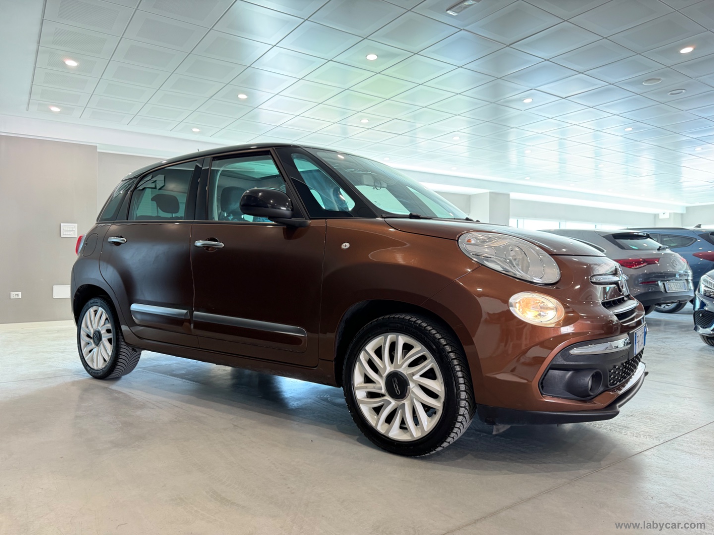 500L 1.4 T-Jet 120 CV GPL Lounge - immagine 5