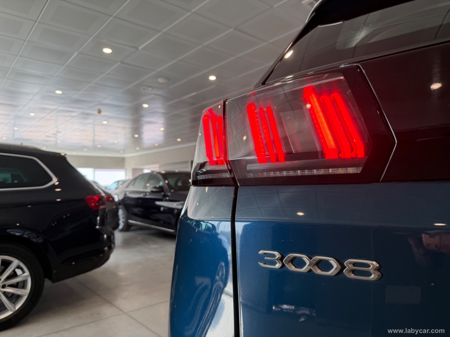 3008 BlueHDi 130 S&S Active Business - immagine 5
