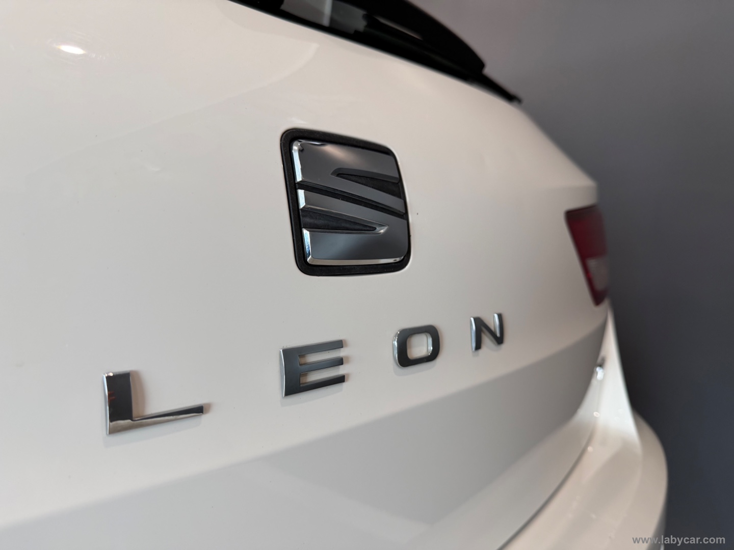 Leon 1.5 TGI DSG ST Style - immagine 5