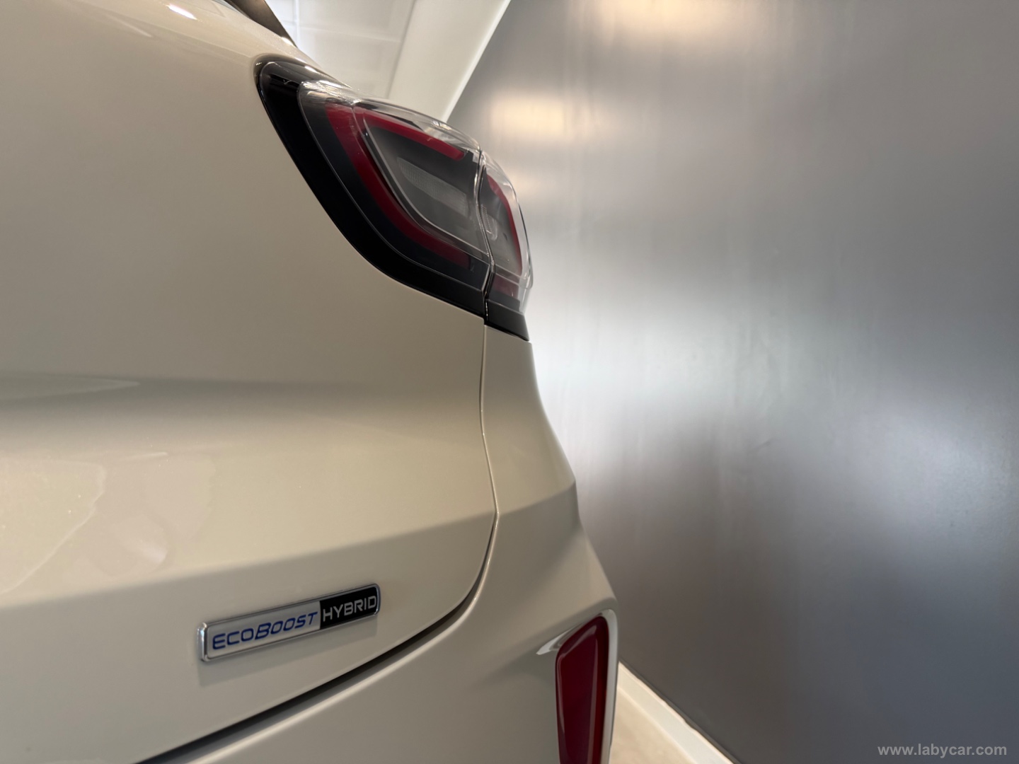 Puma 1.0 EcoBoost Hyb. 125 CV ST-L. - immagine 5