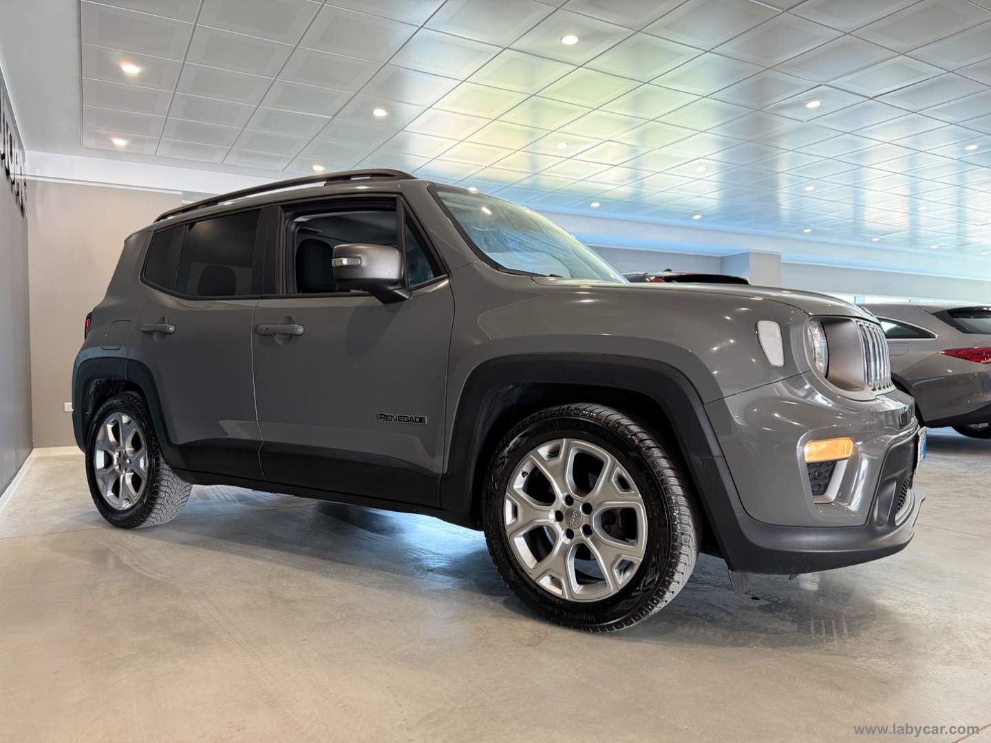 Renegade 1.6 Mjt 130CV Limited - immagine 5