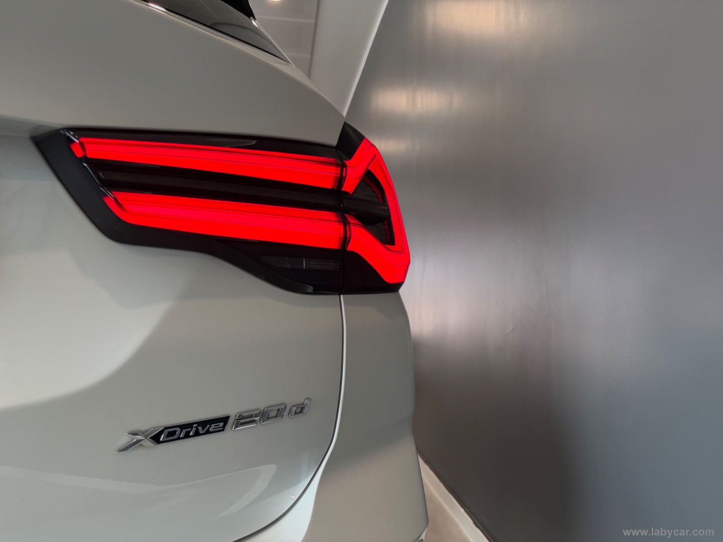 X3 xDrive20d 48V - immagine 5