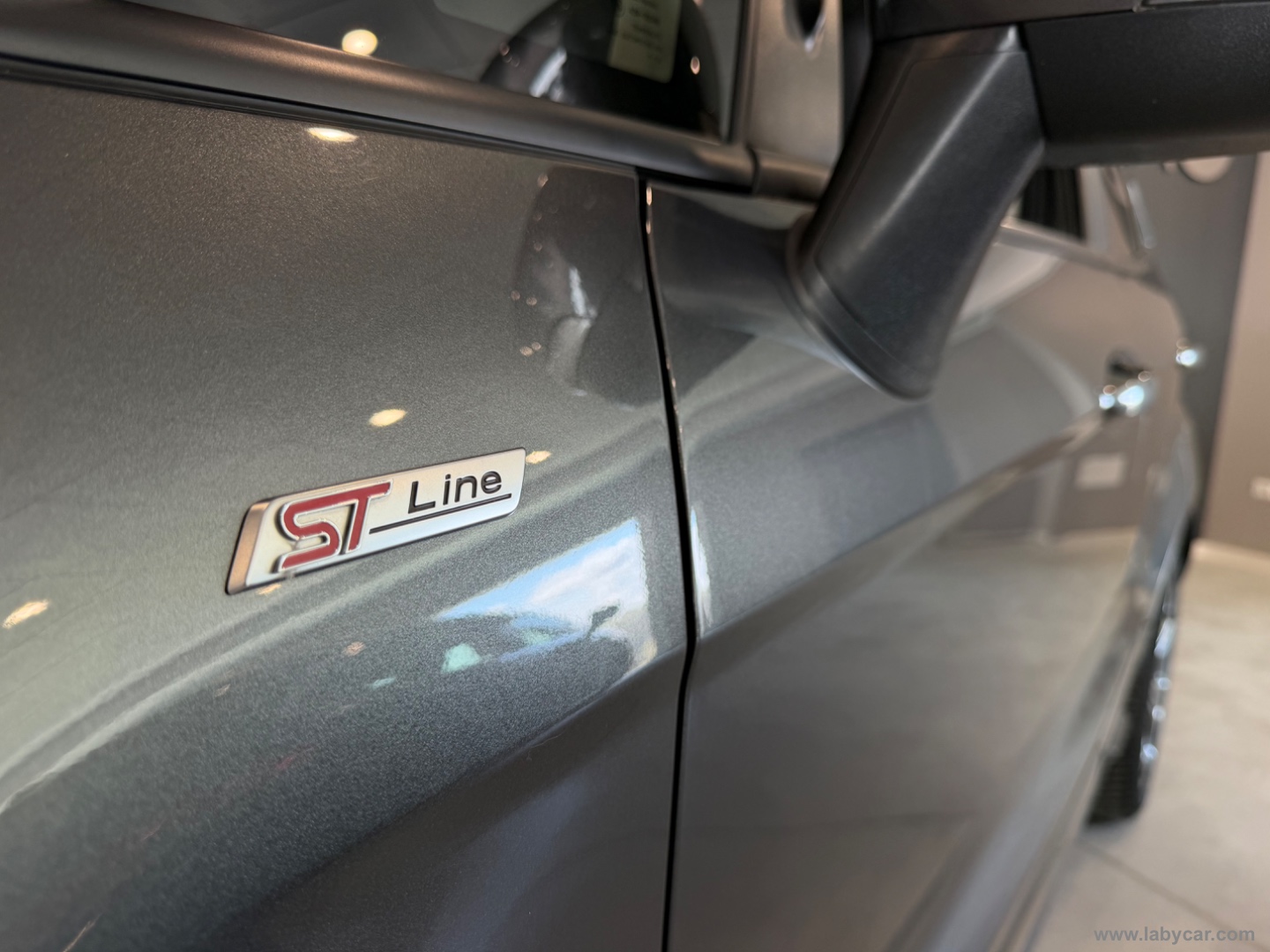 EcoSport 1.0 EcoBoost 125 CV S&S ST-Line - immagine 5
