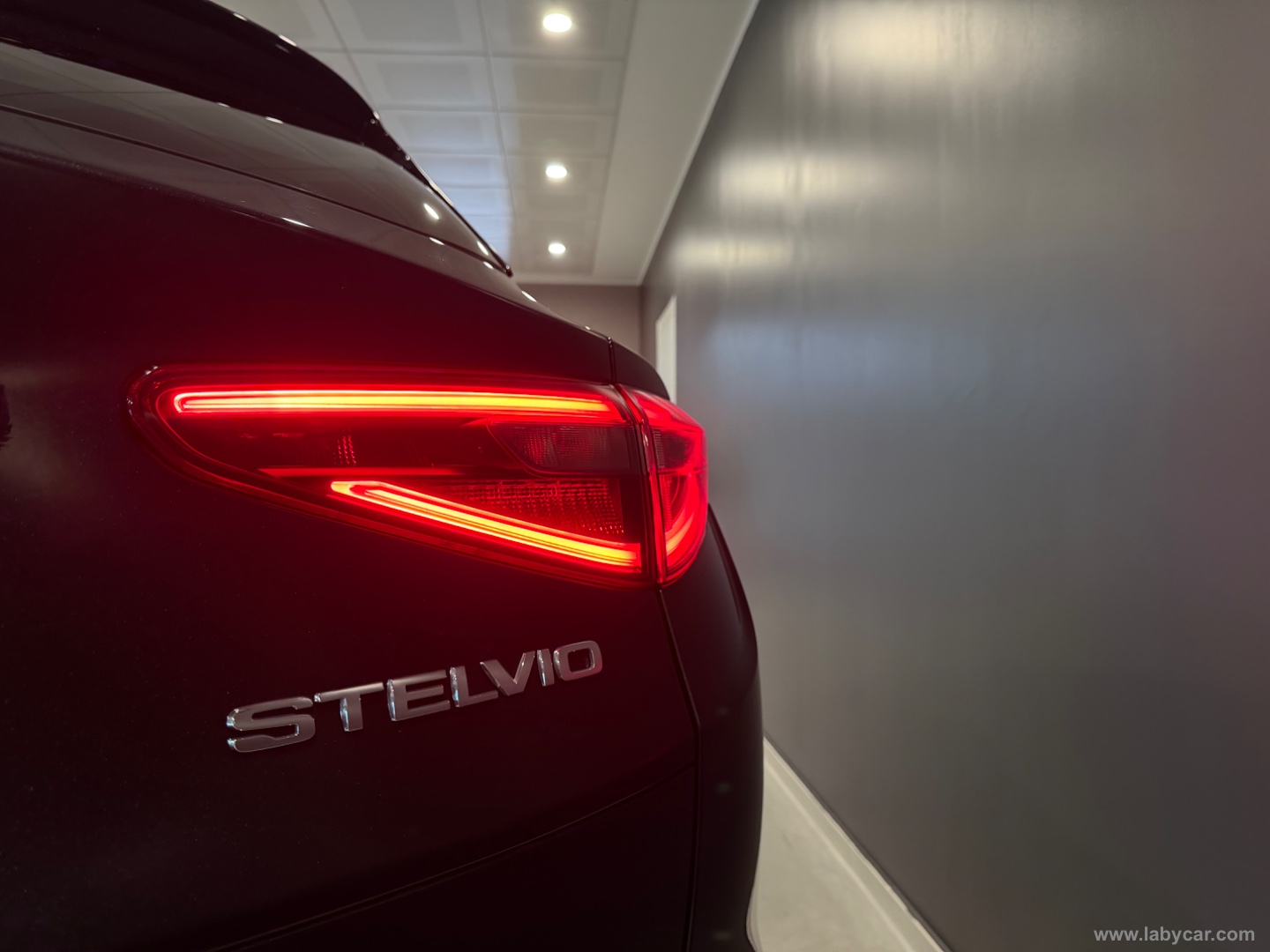 Stelvio 2.2 T.d. 190 CV AT8 Q4 Sup. Bus. - immagine 5