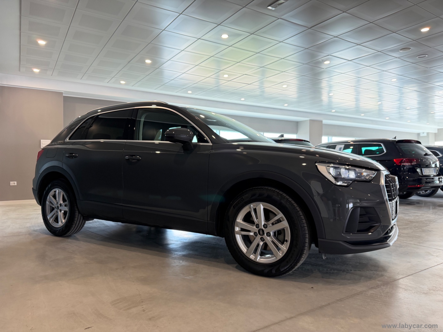 Q3 35 TDI S tronic Business - immagine 5