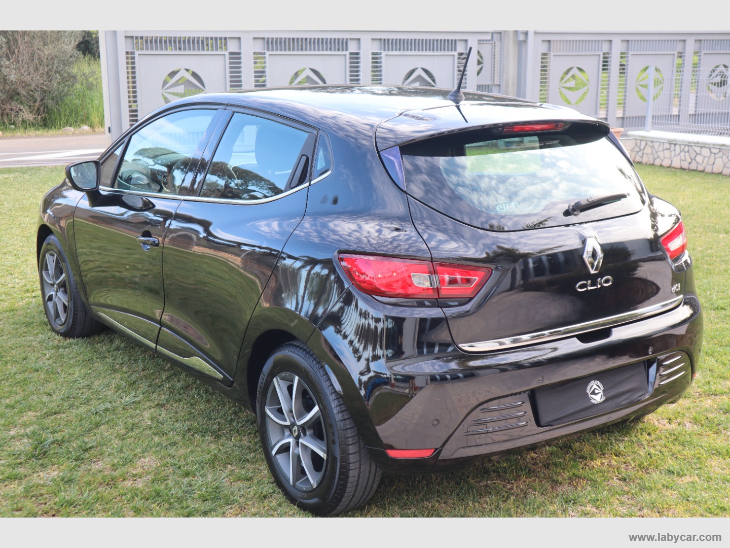 Clio dCi 8V 90 CV S&S 5p. Energy Intens - immagine 5