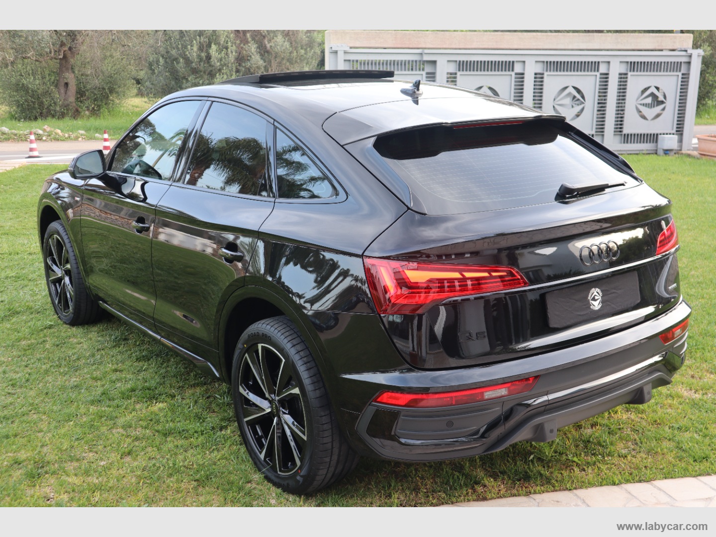 Q5 SPB 40 TDI quattro S tr. S line plus IDENTITY BLACK - immagine 5