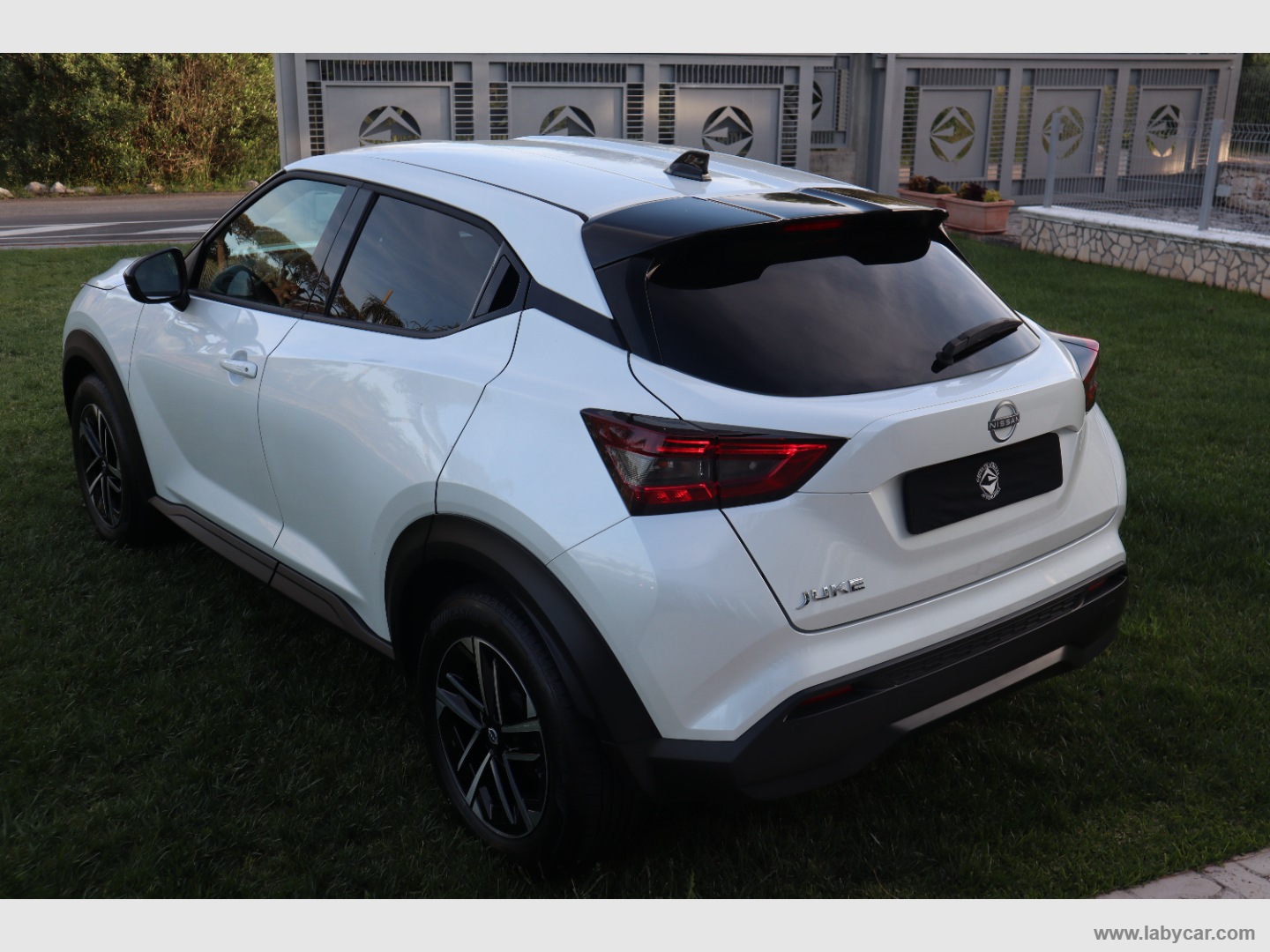 Juke 1.0 DIG-T 114 CV Tekna - immagine 5