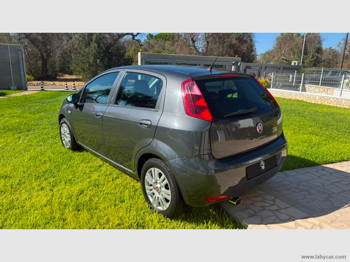 Punto 1.2 8V 5p. Lounge - immagine 5