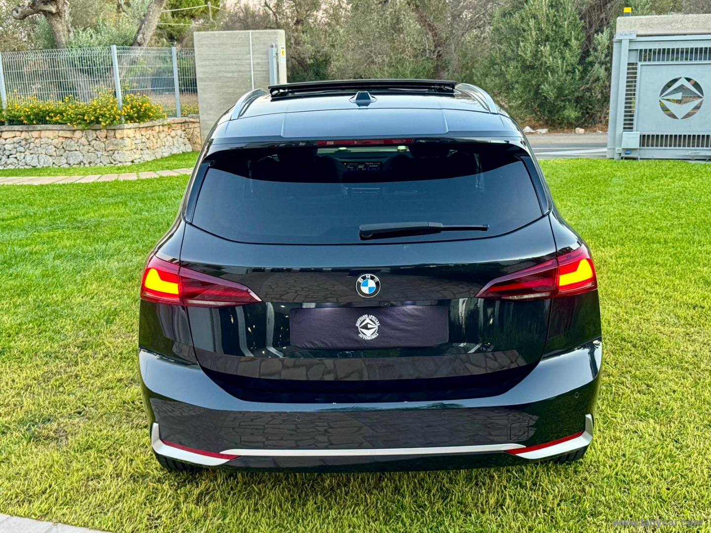 218d Active Tourer Luxury - immagine 5
