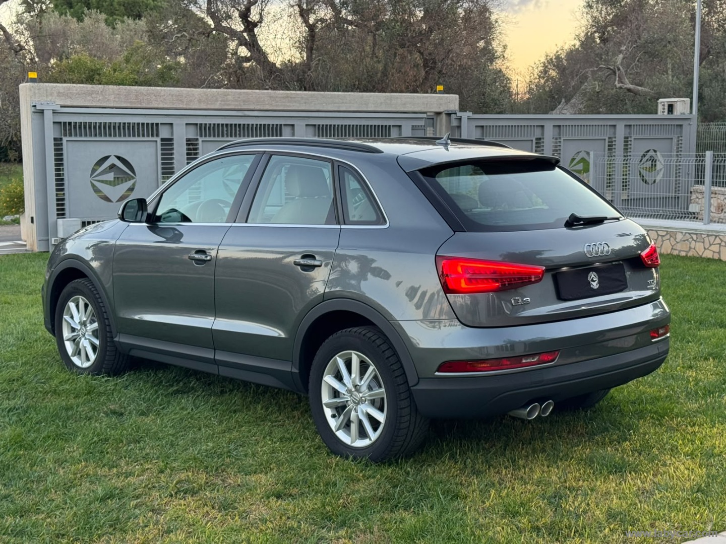 Q3 2.0 TDI 150CV S tronic Design - immagine 5