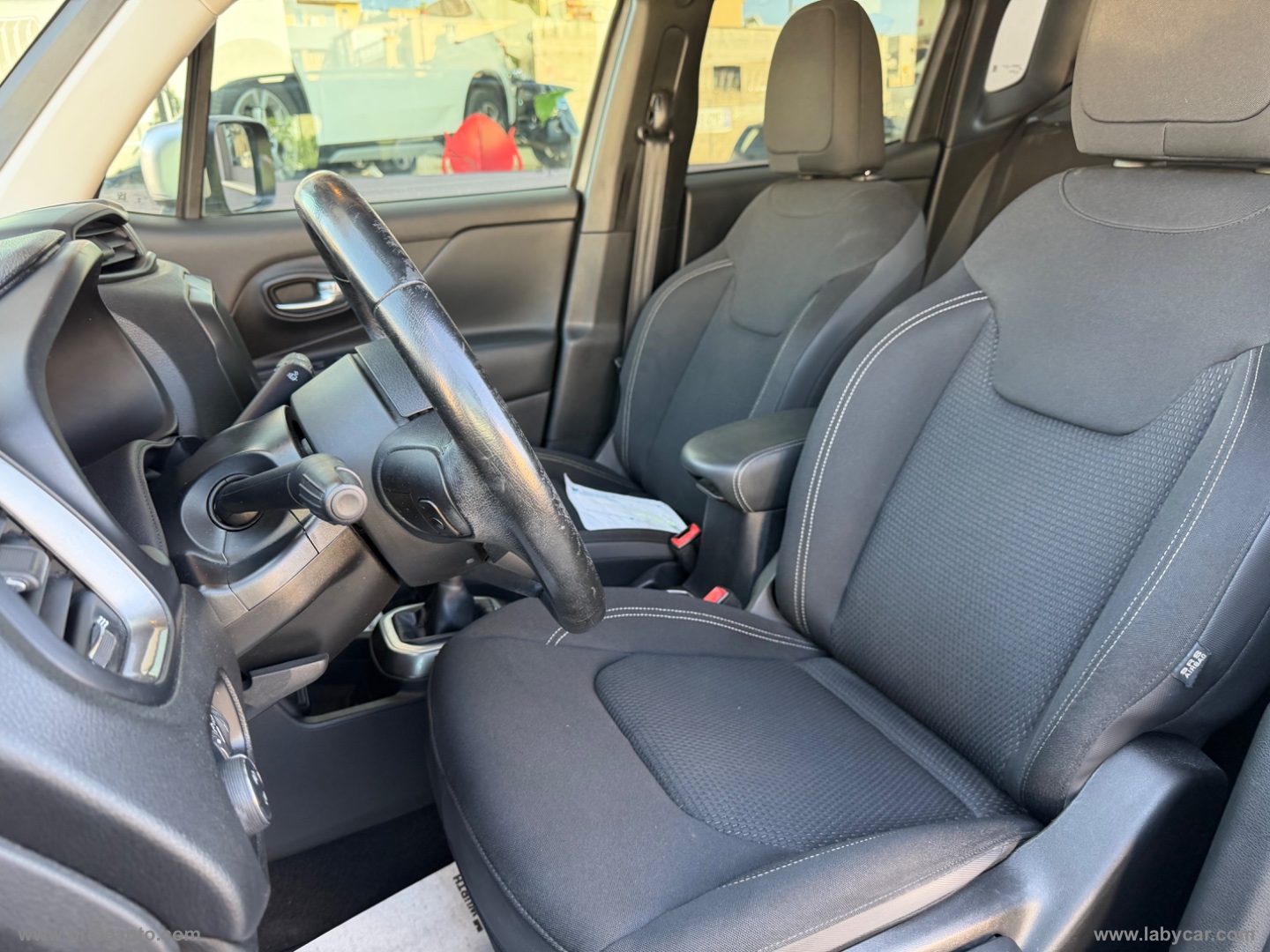 Renegade 2.0 Mjt 140 CV 4WD AD. Limited - immagine 5