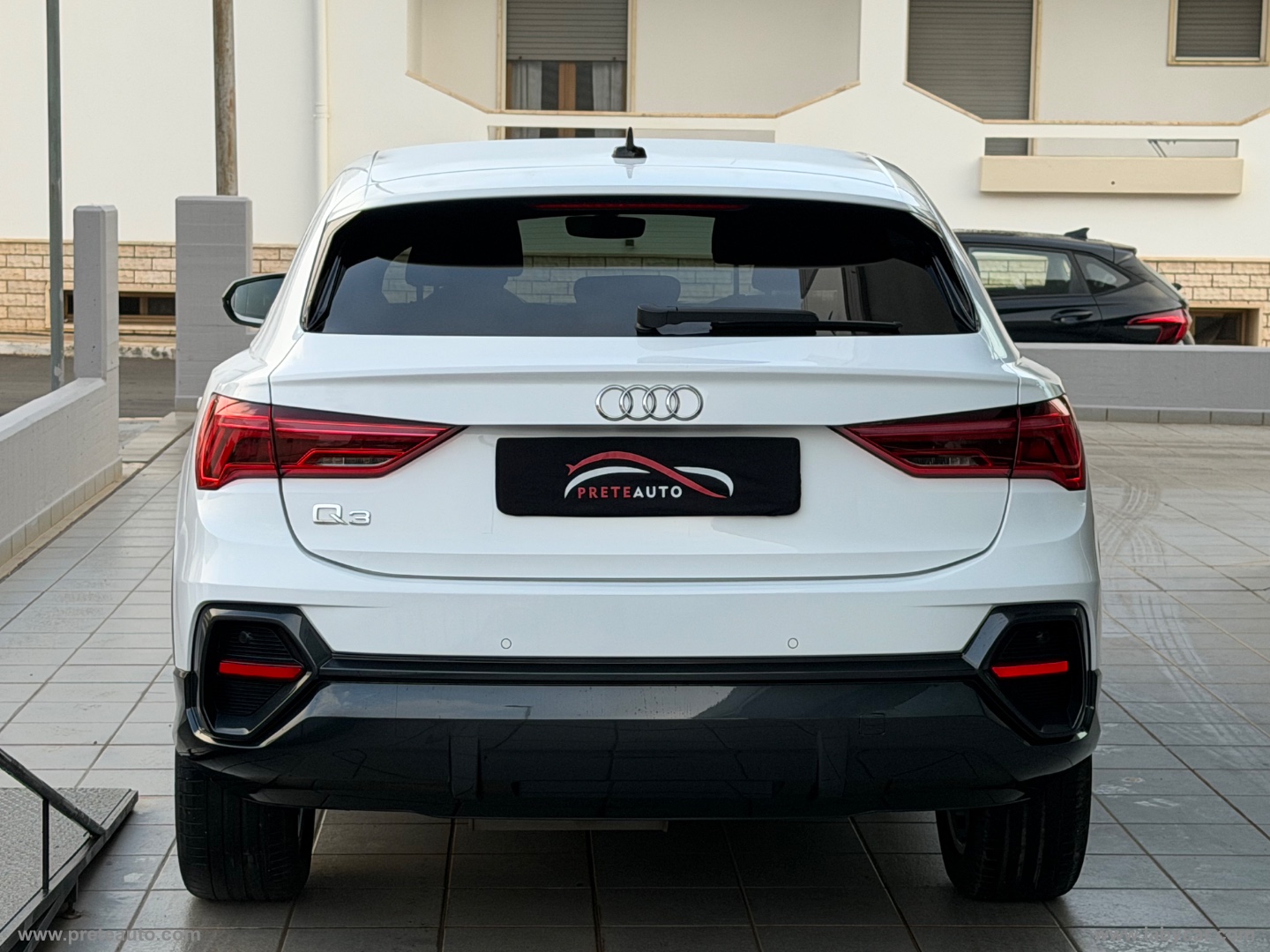 Q3 SPB 35 TDI S tronic Business Plus - immagine 5