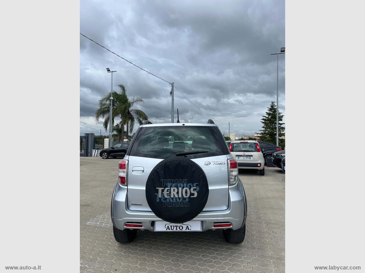 Terios 1.5 4WD Sho Green Powered - immagine 5