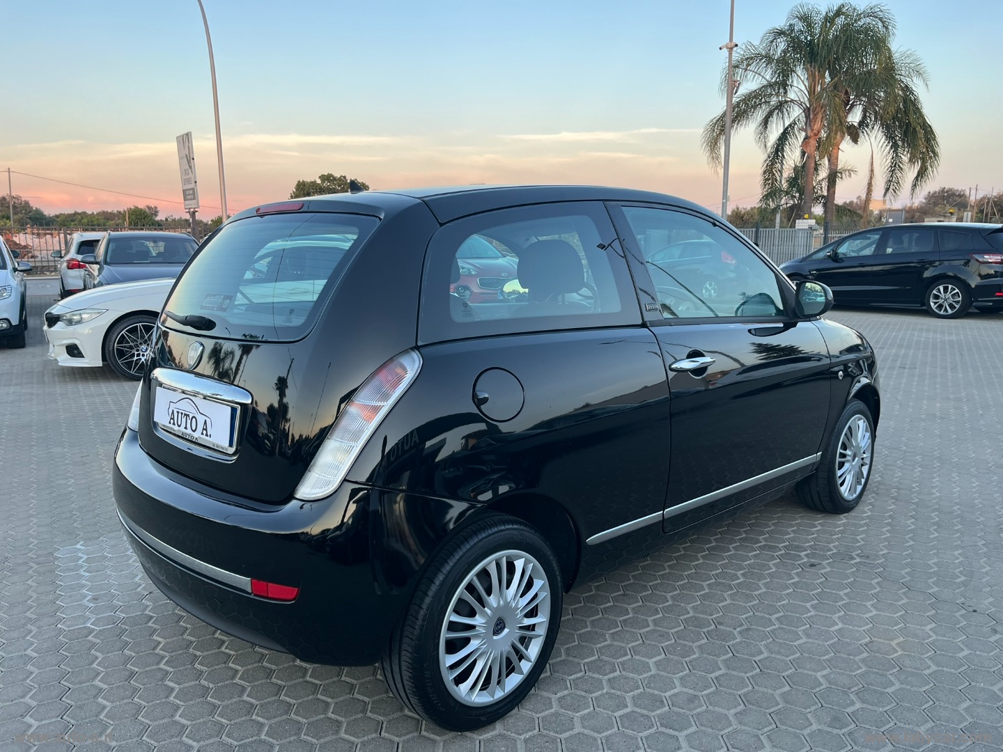 Ypsilon 1.2 69 CV Platinum - immagine 5