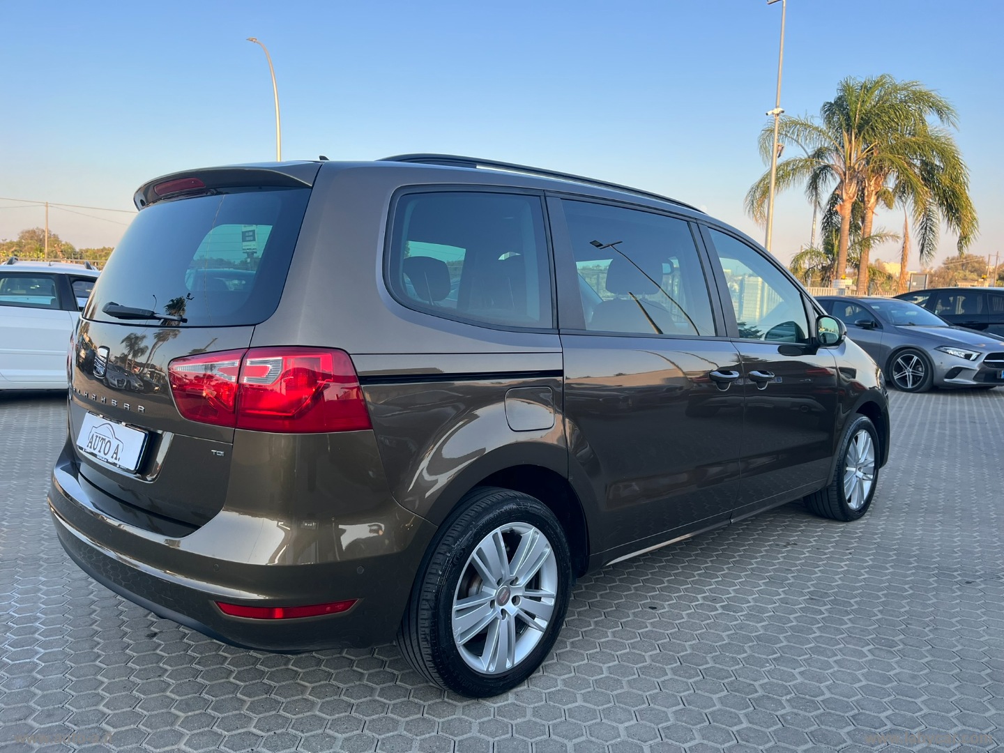 Alhambra 2.0 TDI CR DSG Style - immagine 5