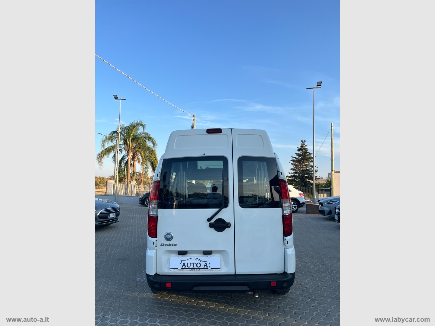 Doblò 1.3 MJT 16V Dynamic TRASPORTO DISABILI - immagine 5