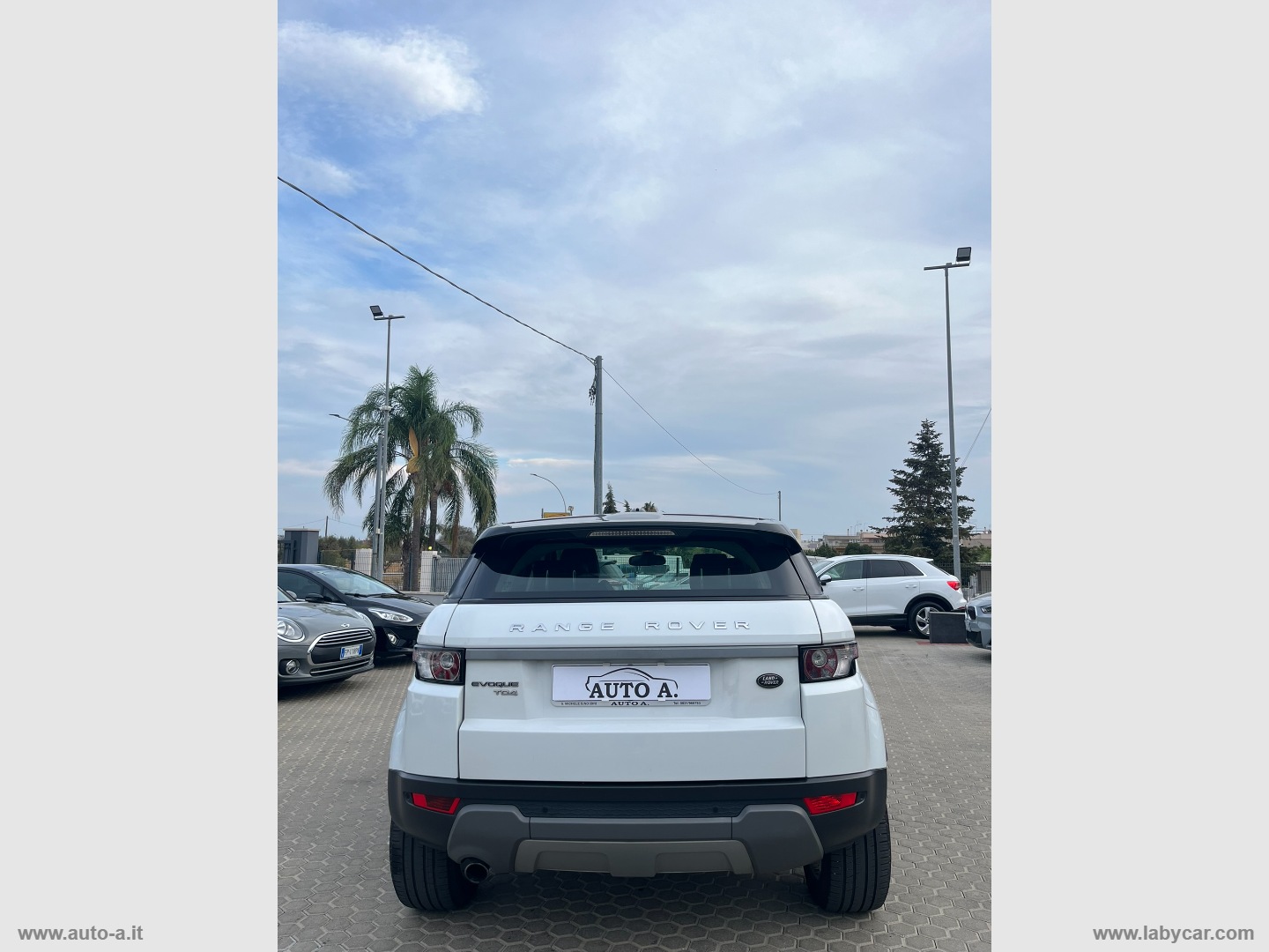RR Evoque 2.2 TD4 5p. Prestige - immagine 5