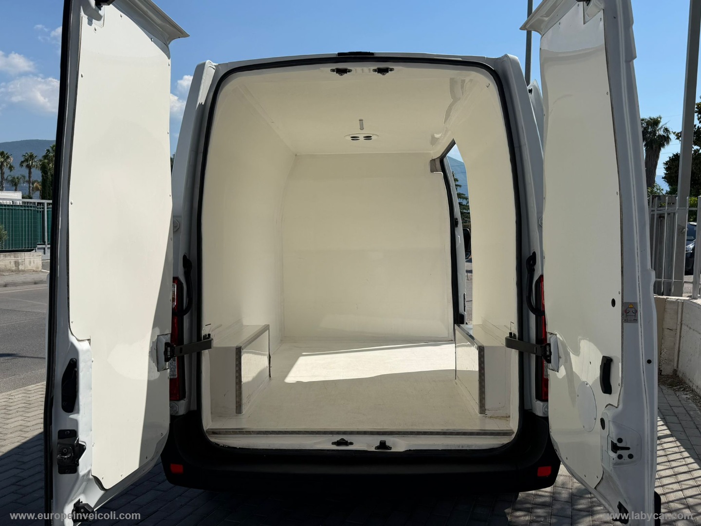 Master T35 2.3 COIBENTATO L2 H2 RENAULT MASTER COIBENTATO L2 H2 - immagine 5