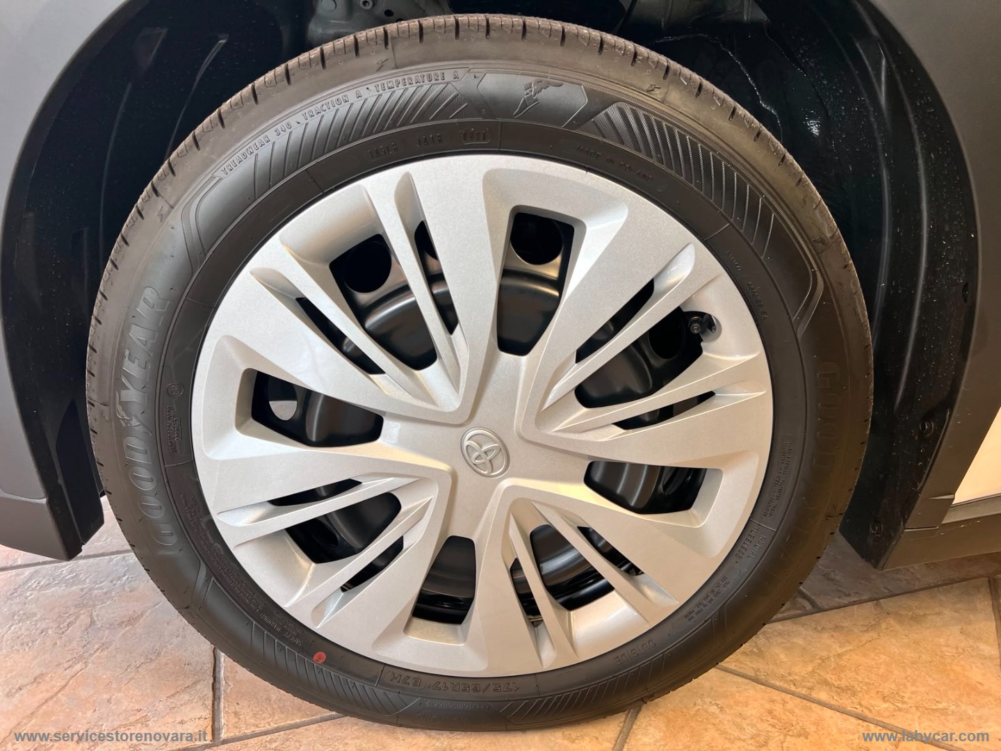 Aygo X 1.5 Hybrid 115 CV 5p. PRONTA CONSEGNA - immagine 5