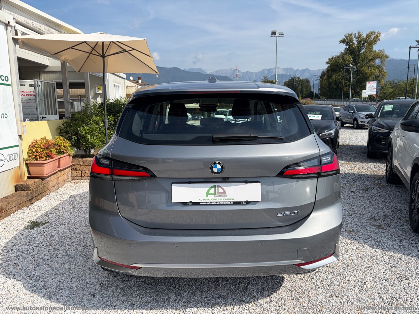 220i 48V Active Tourer Luxury - immagine 5