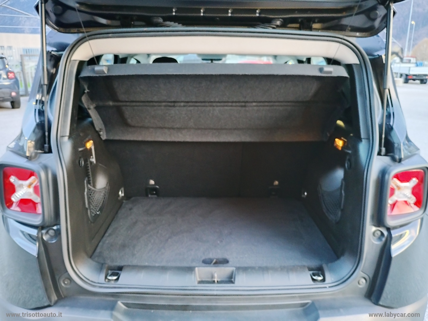 Renegade 2.0 Mjt 140 CV 4WD AD.Longitude - immagine 5