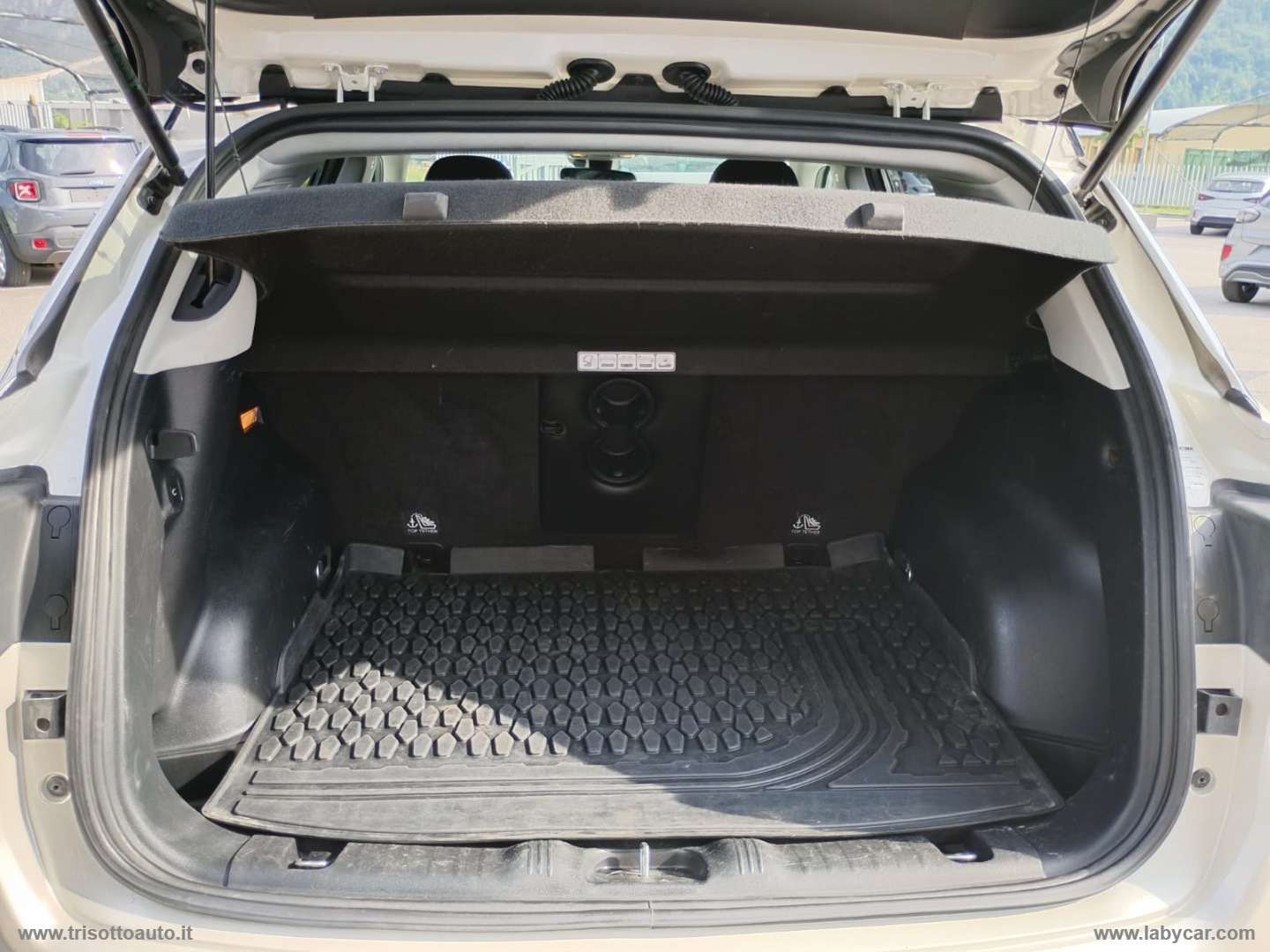 Compass 2.0 Mjt II 170CV aut. 4WD Limited - immagine 5