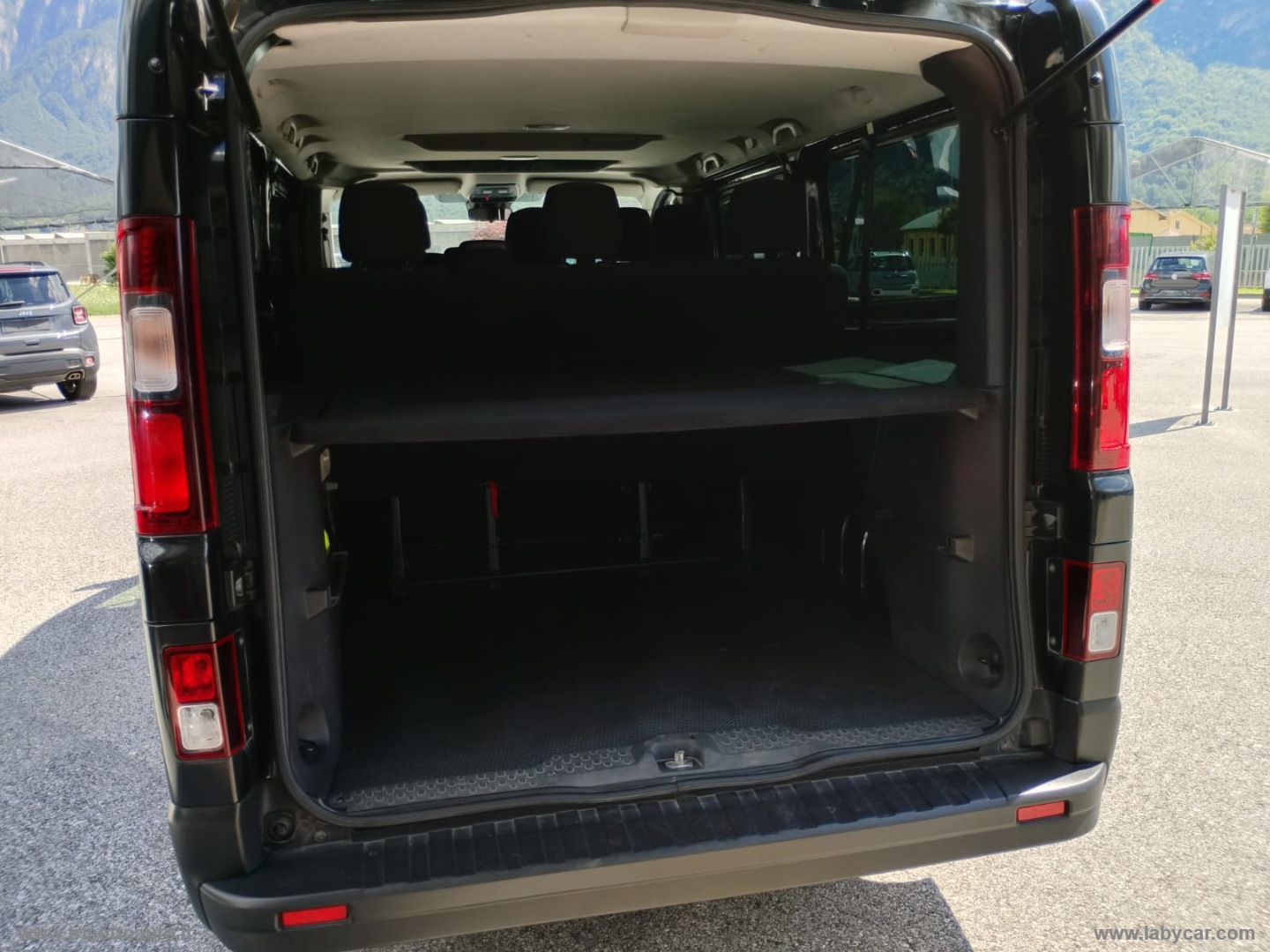 Trafic BluedCi 150CV PL-TN Authentic 9 POSTI - immagine 5