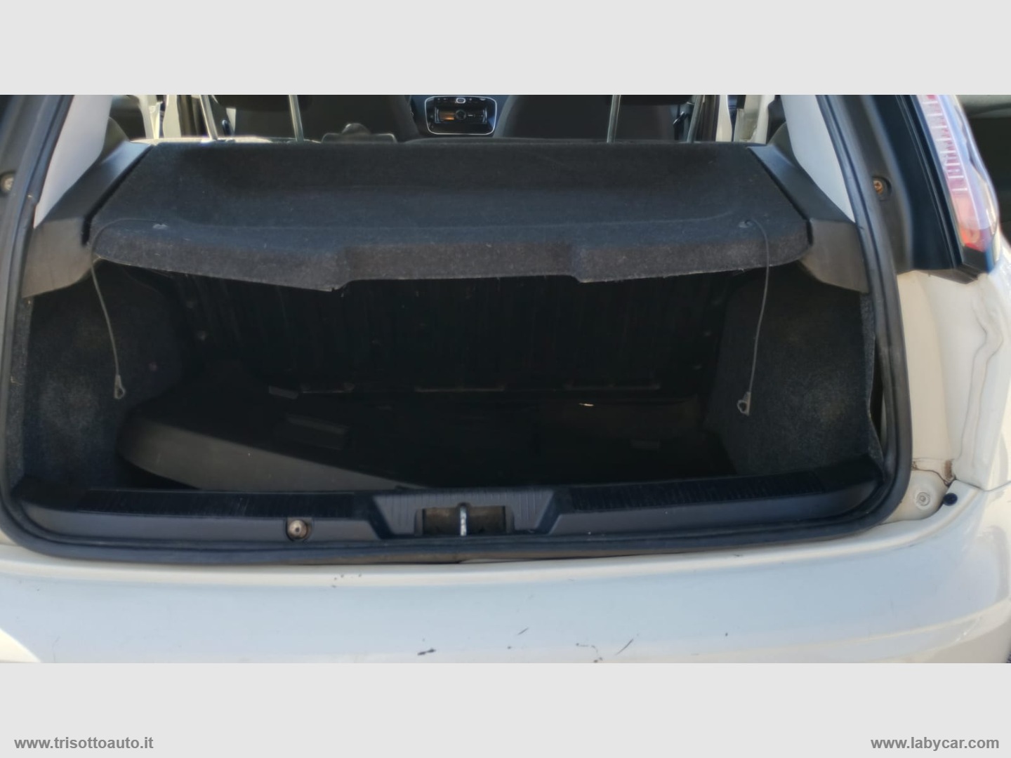 Punto 1.2 8V 5p. Young - immagine 5