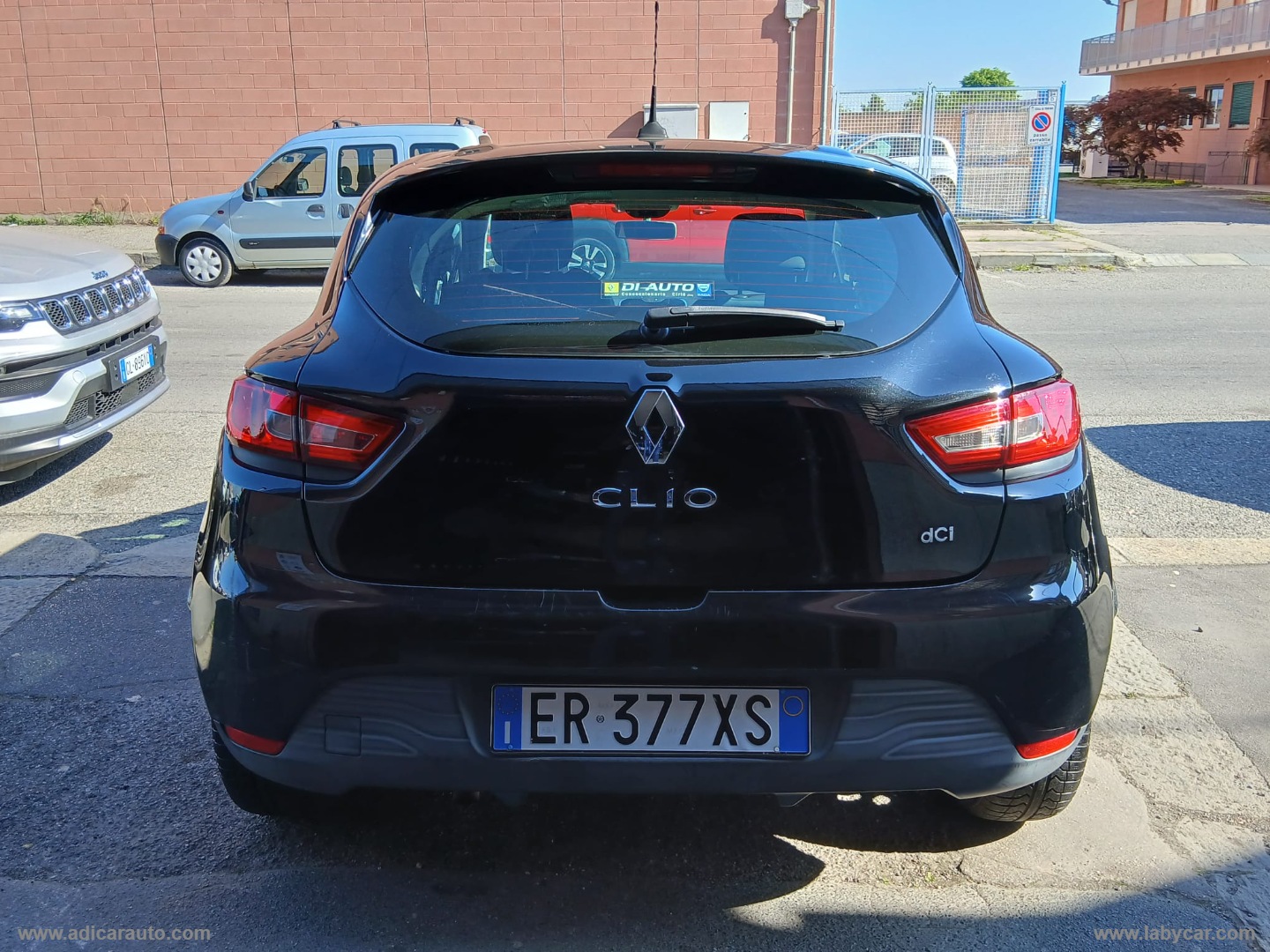 Clio 1.5 dCi 8V 75 CV 5p. Live - immagine 5