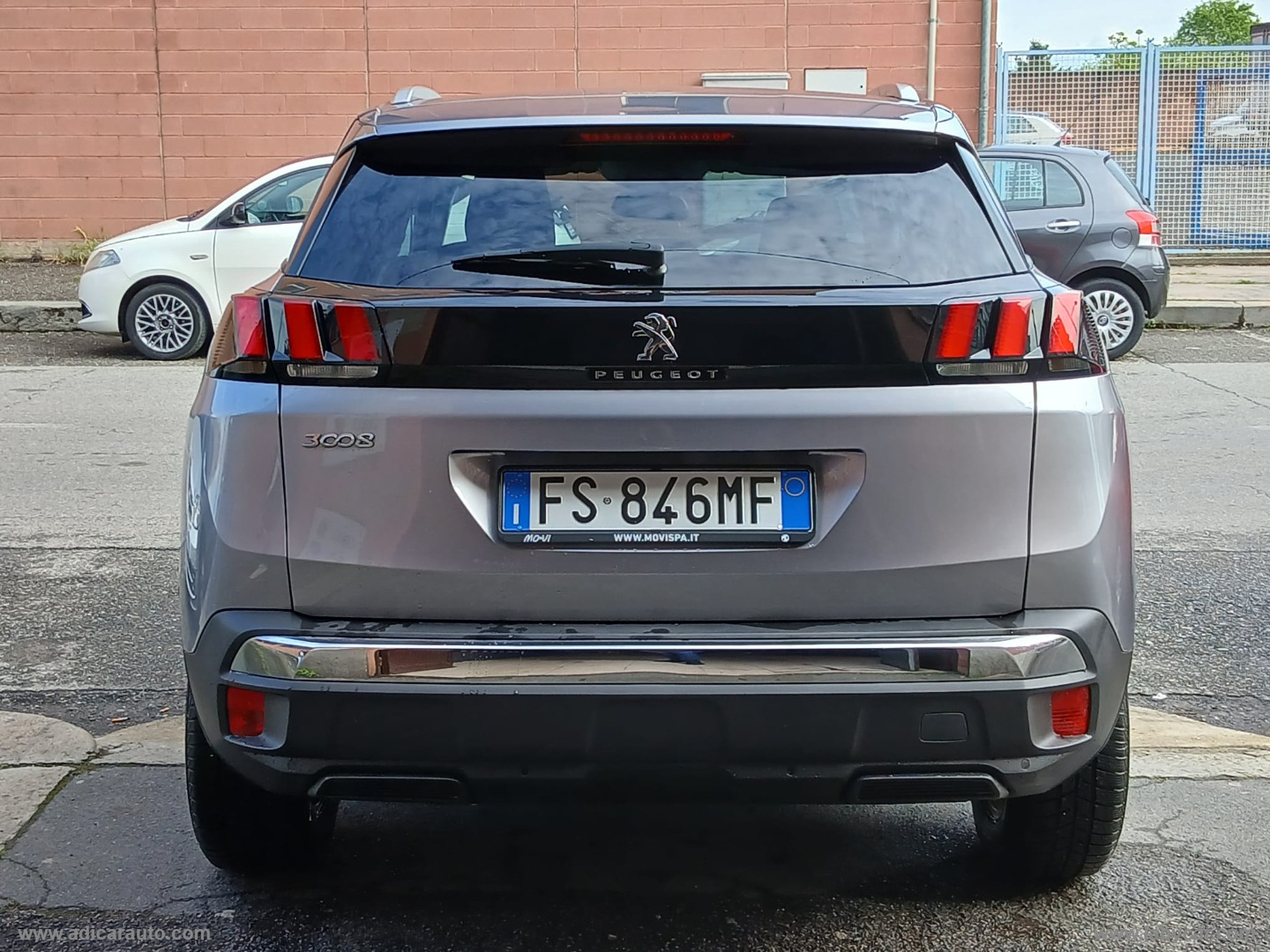 3008 BlueHDi 130 S&S EAT8 Business - immagine 5