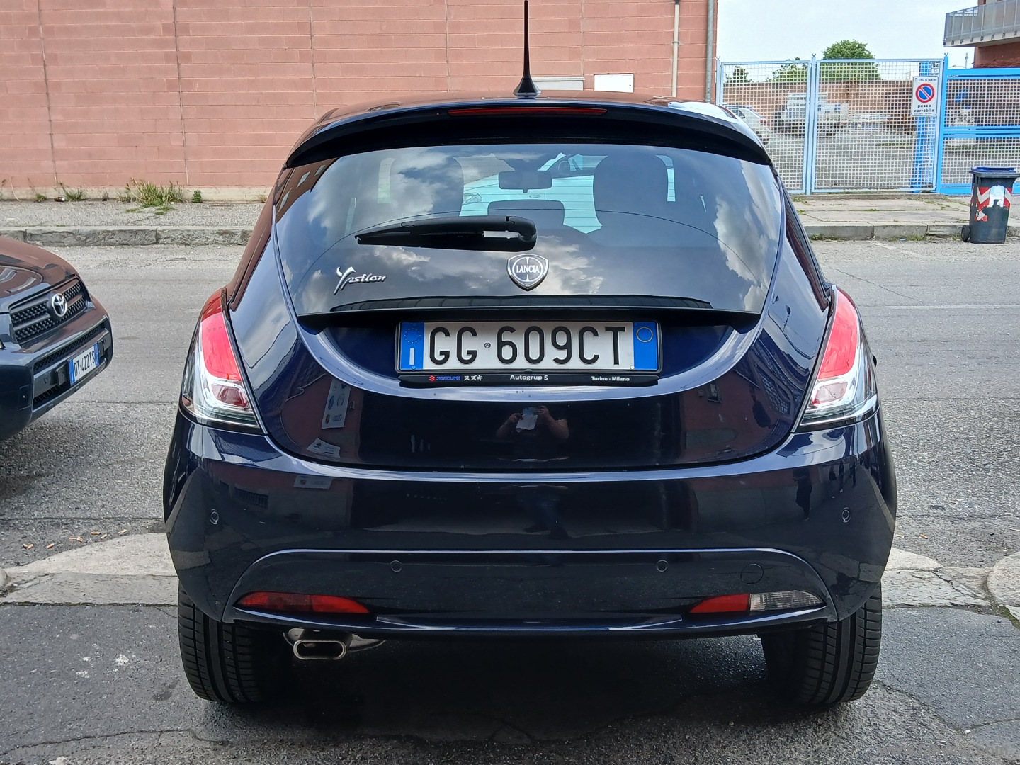 Ypsilon 1.2 69 CV 5p. GPL Ecochic - immagine 5