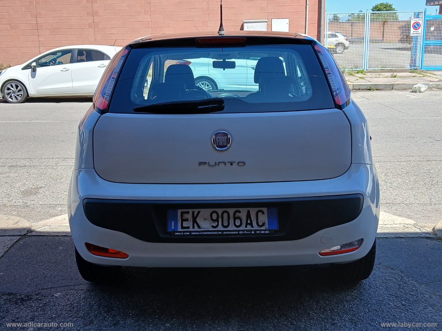 Punto 1.2 8V 3p. Lounge - immagine 5