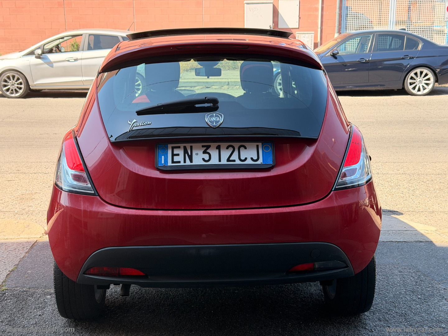 Ypsilon 0.9 T.Air 85 CV 5p. S&S Platinum - immagine 5
