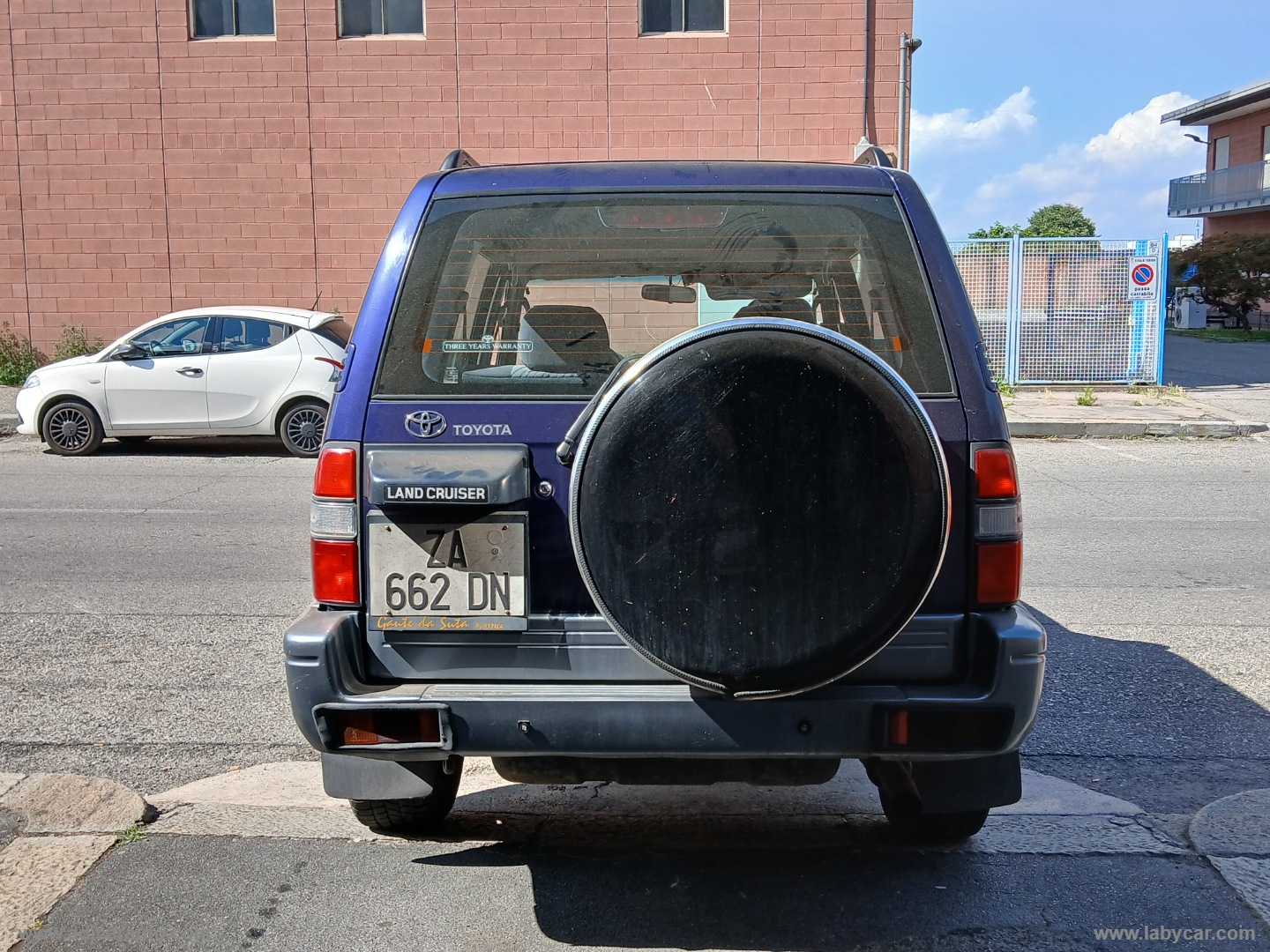 Land Cruiser 3.0 TD 5p. - immagine 5