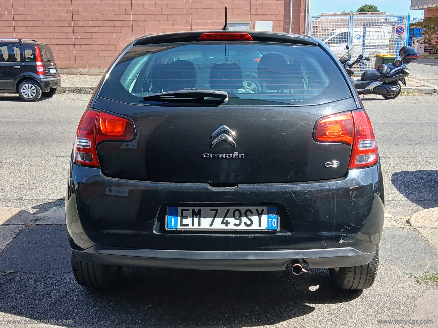 C3 1.1 60 CV Exclusive - immagine 5