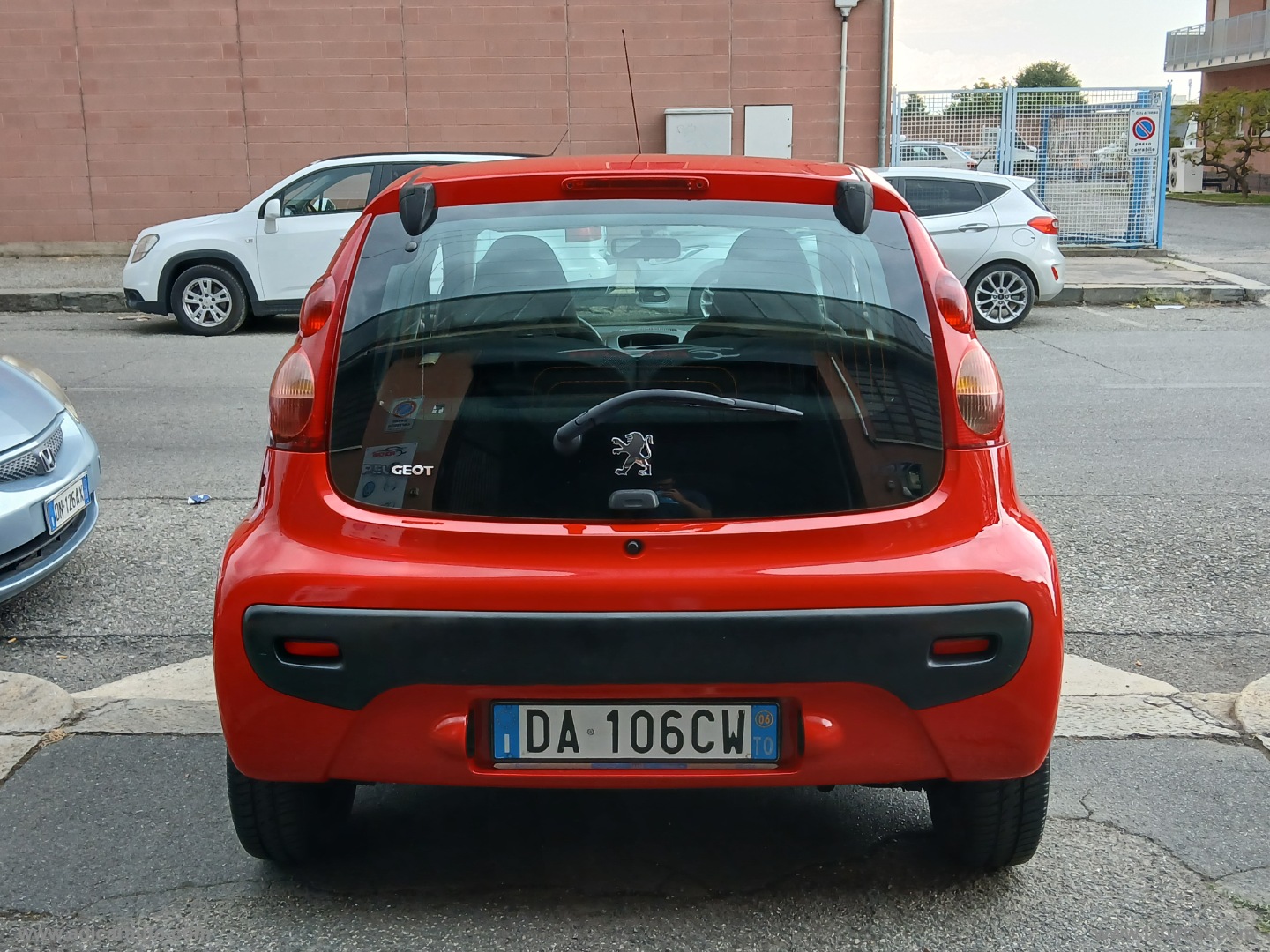 107 1.0 68 CV 5p. Plaisir 2Tronic - immagine 5